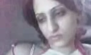 او می خواهد یک عکس سکس فامیلی ستاره جنسی باشد.