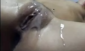 پاشنه هایش عکس سکسی کوس تپل را لیسید